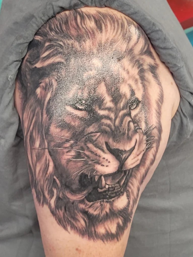 High Class Studio – Des Plaines