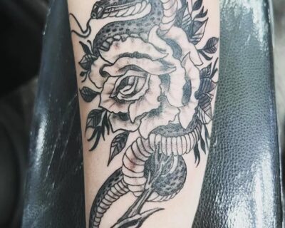 Stay-True-Tattoo-Body-Piercing-Studio-min