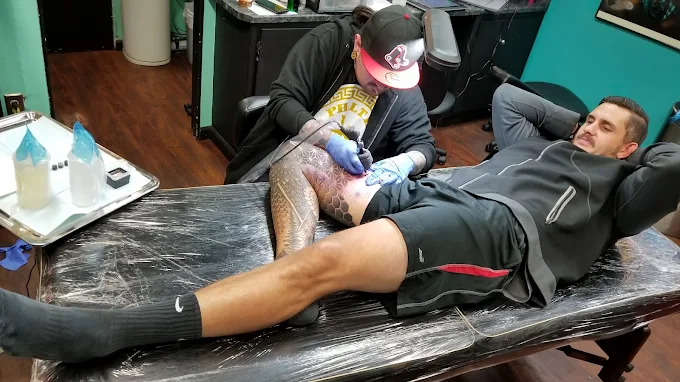 Dv8 Tattoos & Body Piercing