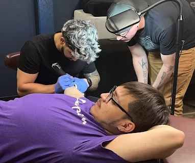 Magnuz-Opuz-Tattoo-Studio