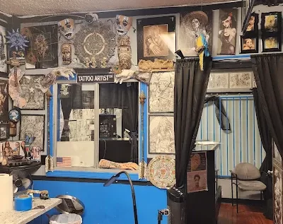 Royal-Flush-Tattoos-and-Body-Piercing