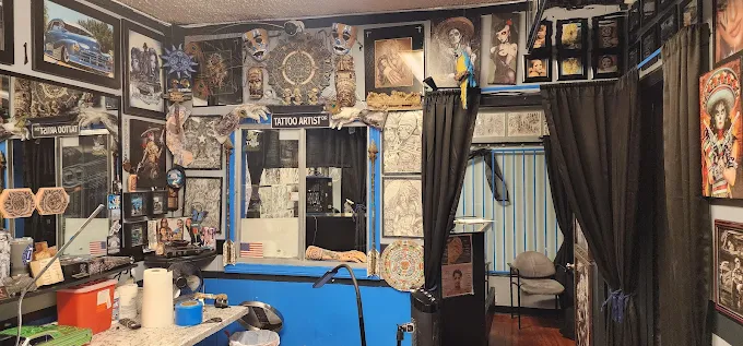 Royal Flush Tattoos and Body Piercing